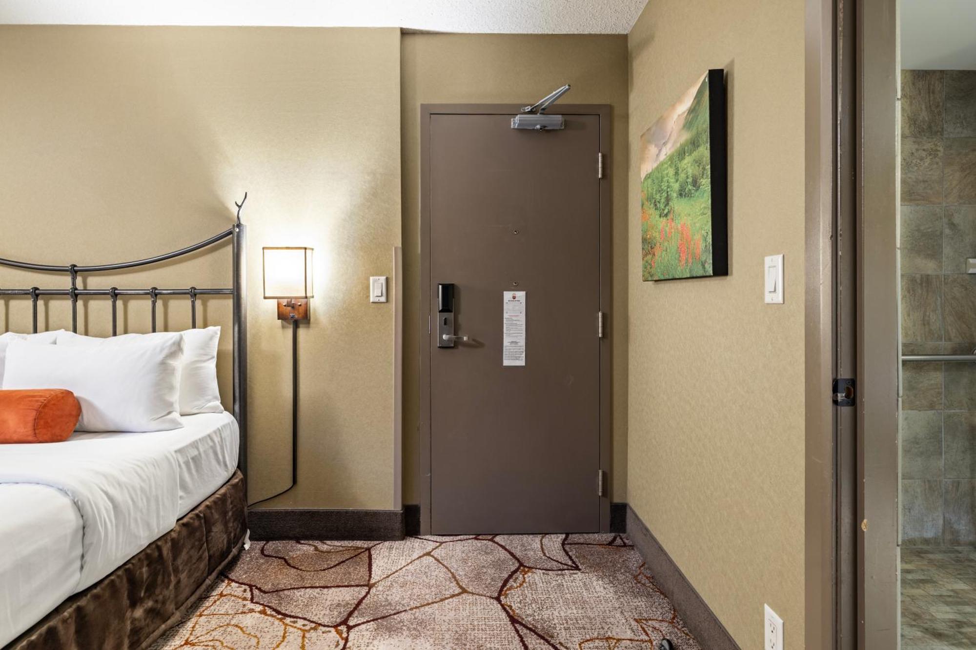 Standard Two Queen Accessible Room